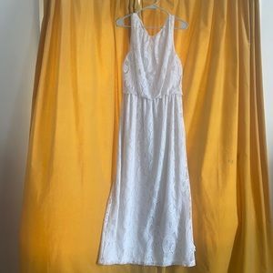 Beautiful White Lace Maxi Dress